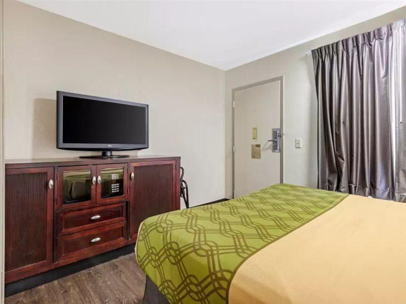 Econo Lodge Augusta, Downtown Ngoại thất bức ảnh