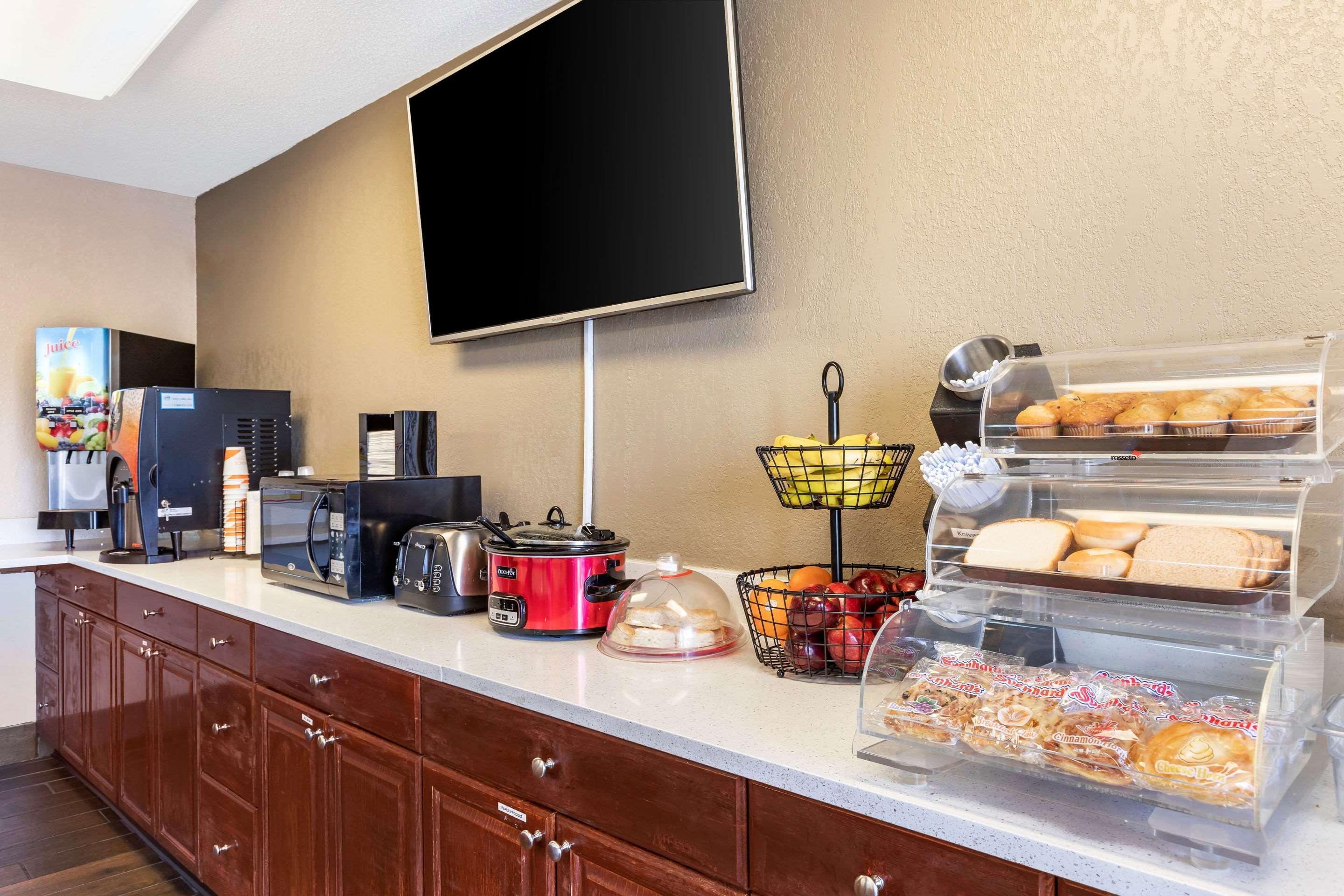 Econo Lodge Augusta, Downtown Ngoại thất bức ảnh