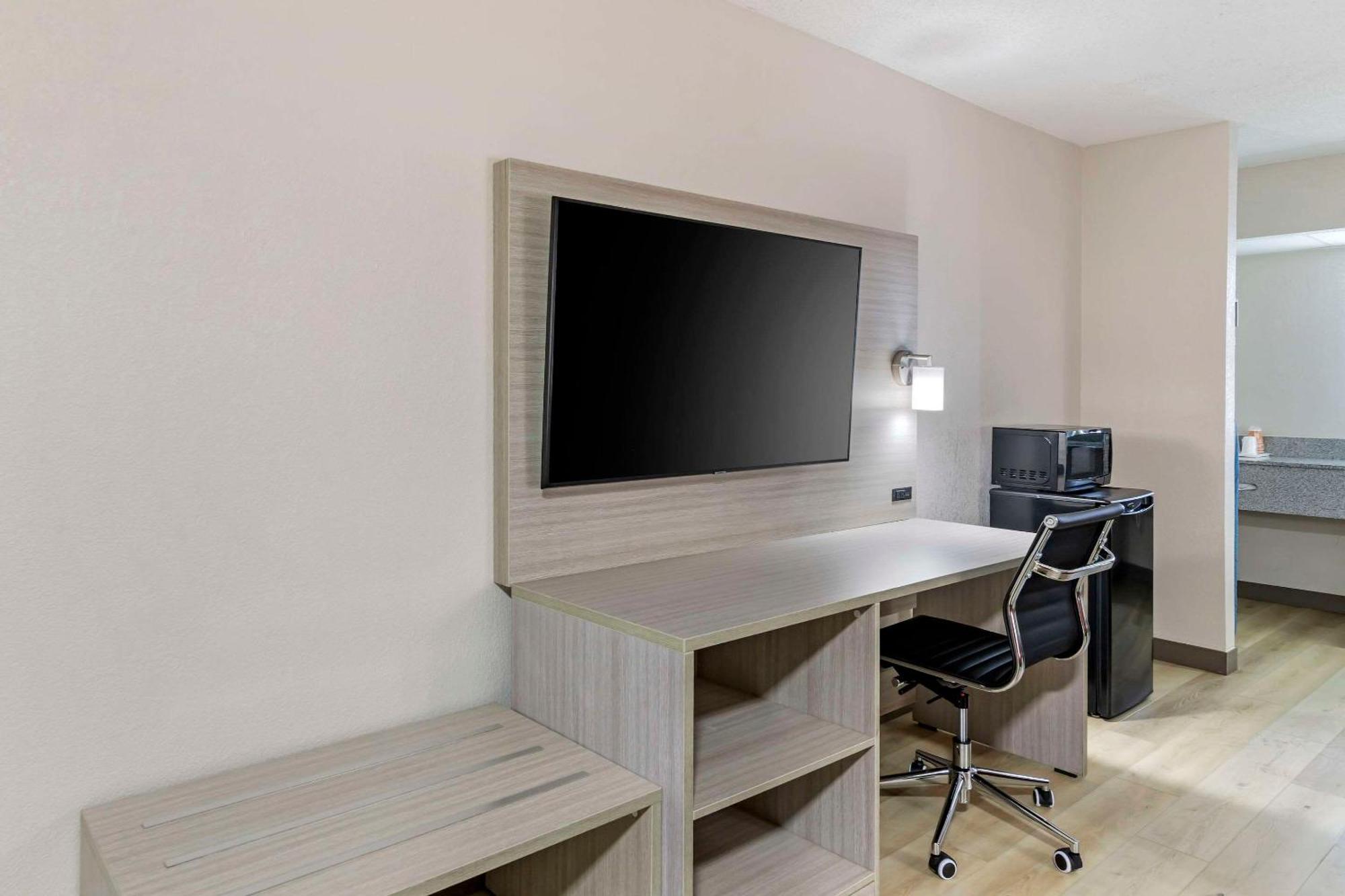 Econo Lodge Augusta, Downtown Ngoại thất bức ảnh