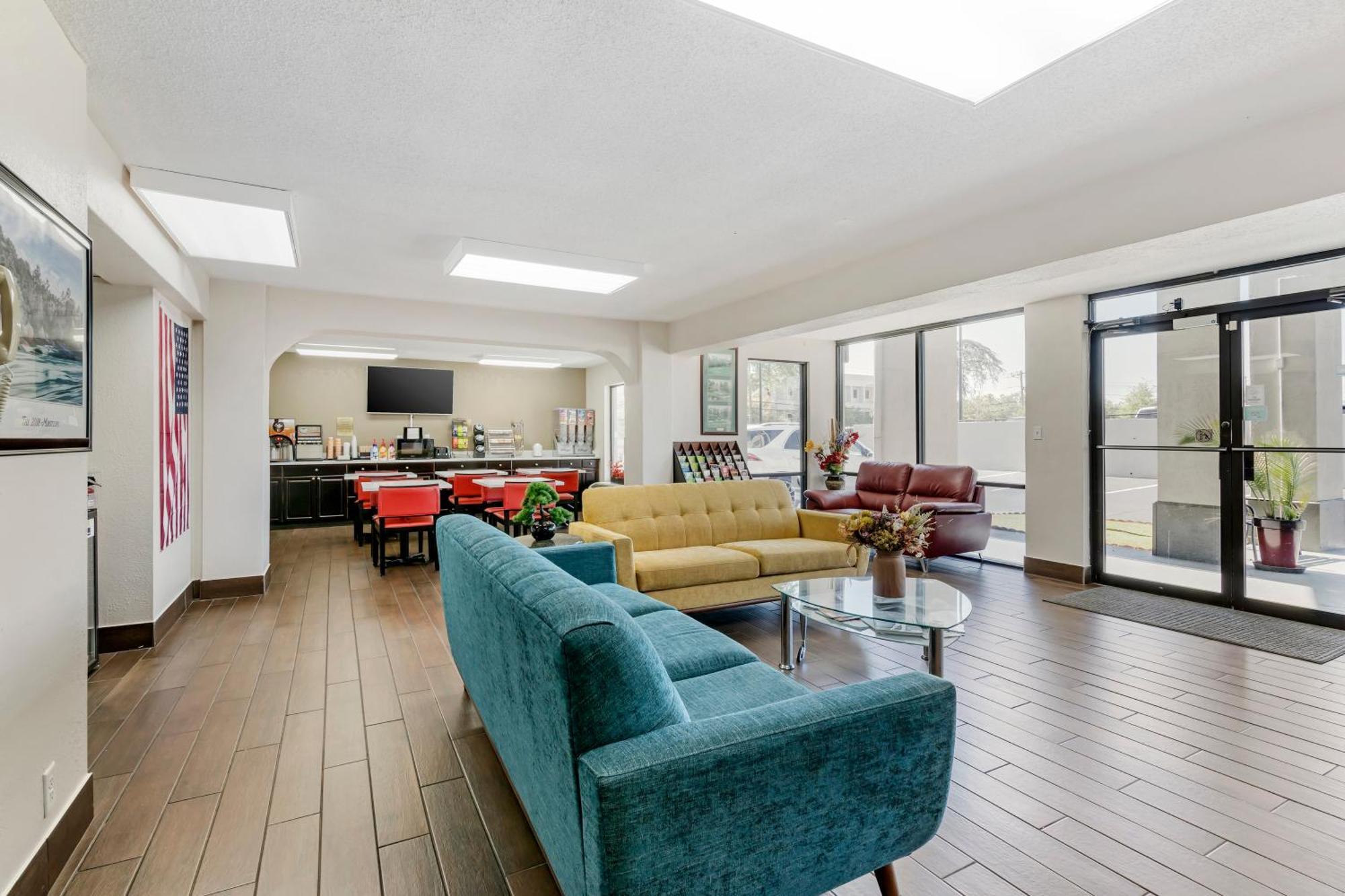 Econo Lodge Augusta, Downtown Ngoại thất bức ảnh